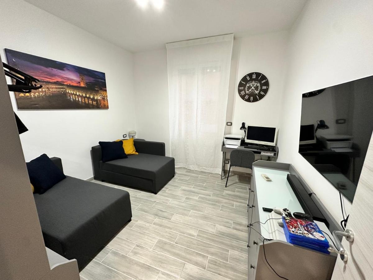 Gemma Suites Whole Apartment Bolonia Exterior foto