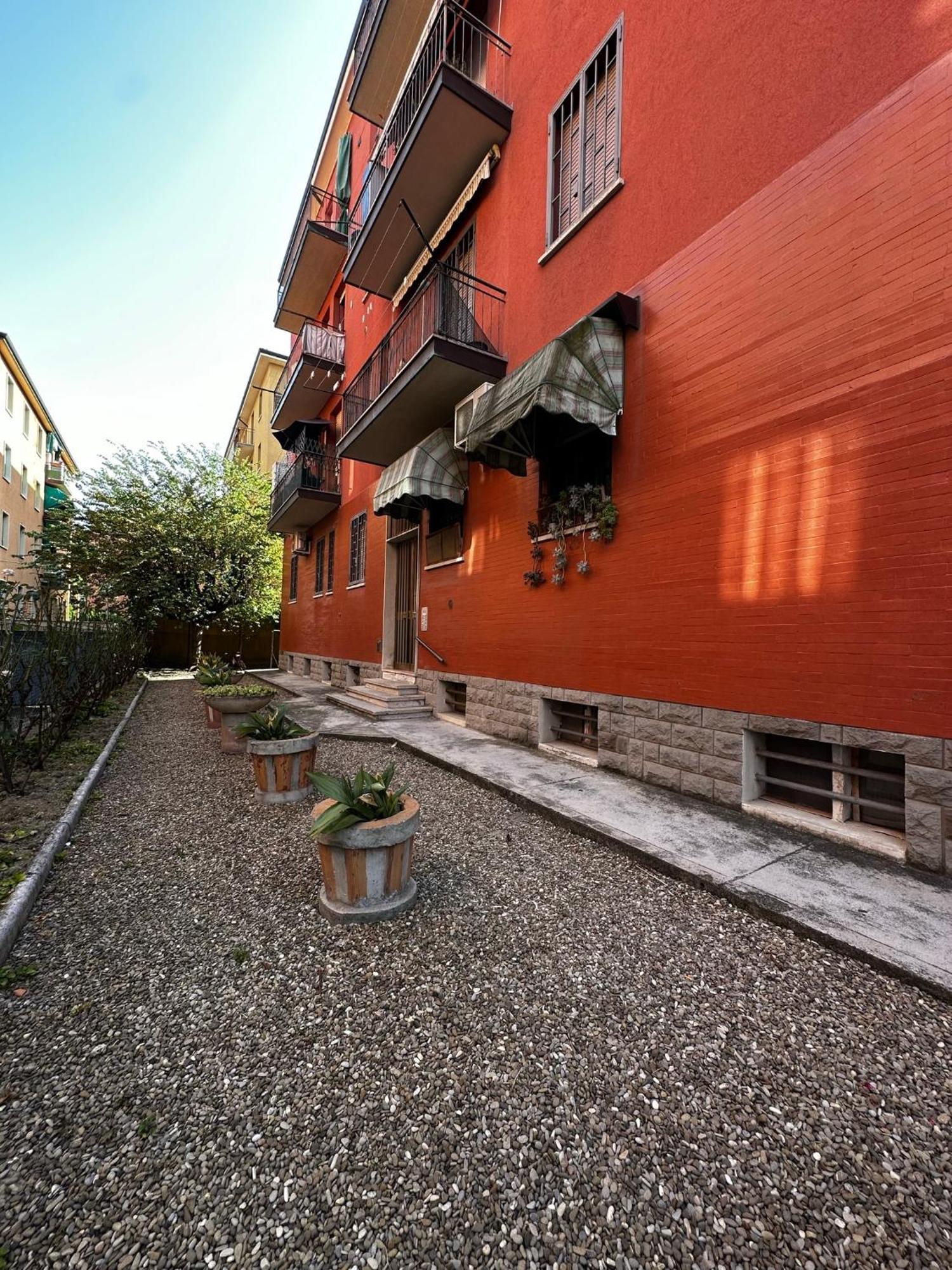 Gemma Suites Whole Apartment Bolonia Exterior foto